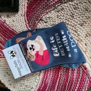 Happy Tails Socks - Life Is Better With a Dog